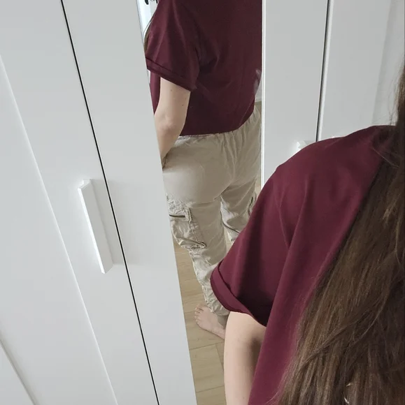 Deep V Eyelet Top - Picture 2 of 5